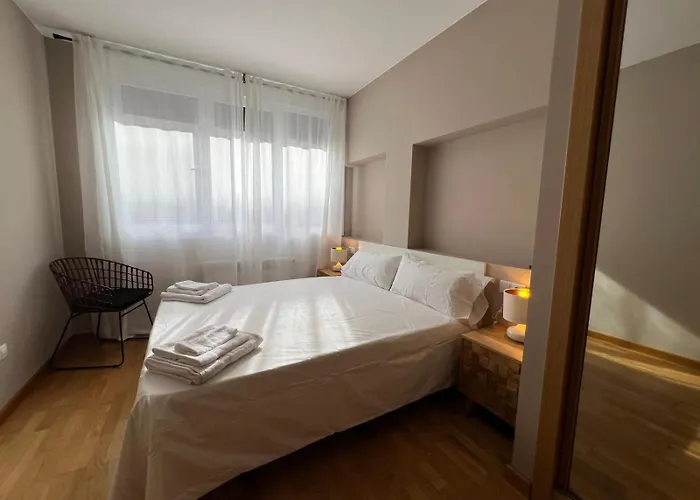 Yourhouse Lagoa * Ourense